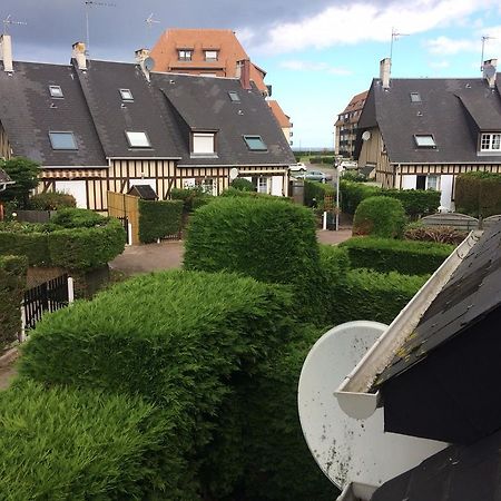 Le Village De La Plage Villers-sur-Mer Bagian luar foto